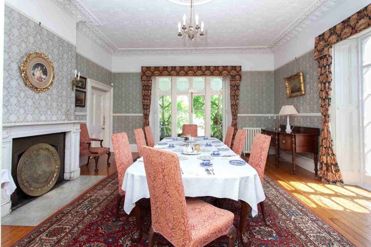 Hollybank House Bed and Breakfast Emsworth Eksteriør billede